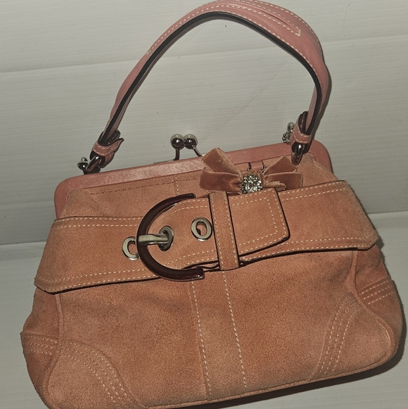 Rare Vintage Y2K COACH Pink Suede Kiss Lock Mini Crossbody Bag – Limited Edition - Picture 15 of 17